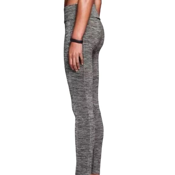 Nike Gray Foldover Waist Active Leggings Size Medium - Picture 6 of 10